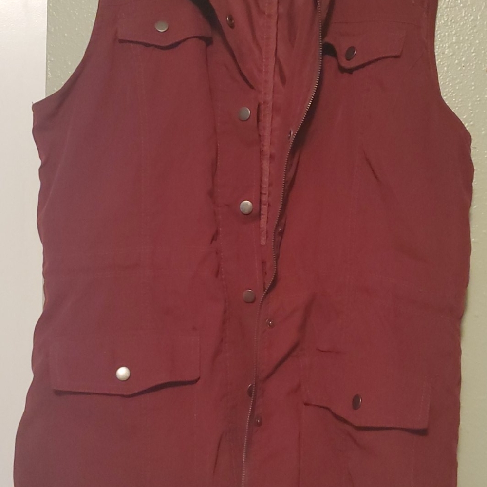 Clothing - Picture 3 of 3